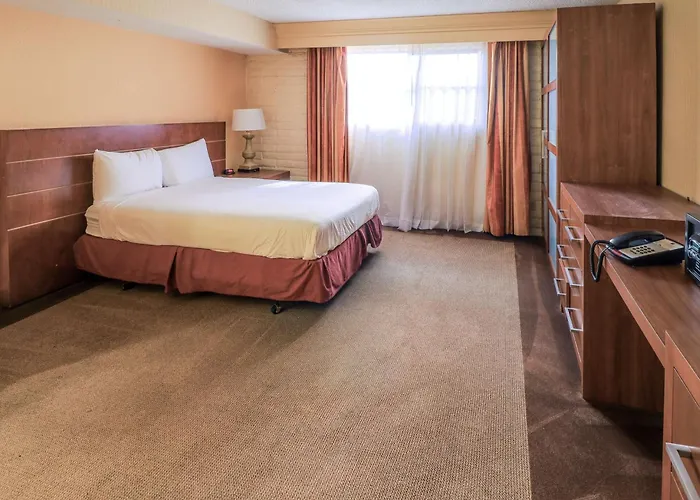 Motel 6 Phoenix, Az - Sky Harbor